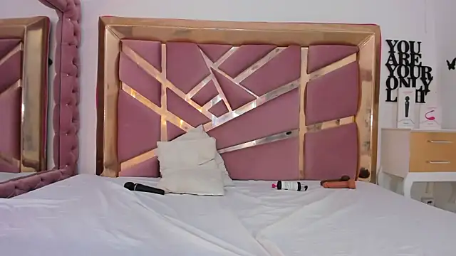 sharoon_cutee webcam