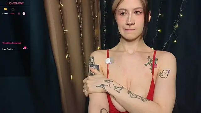 christy_memeow webcam