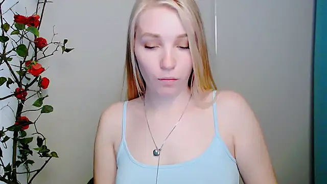 Queen_ofLove webcam