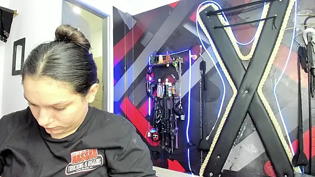 SUBMISSION_BDSM webcam