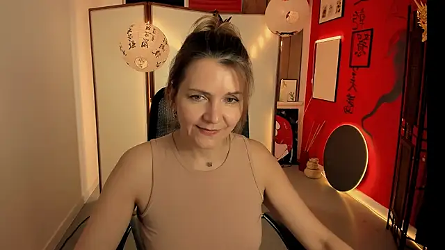 NicoleHitman webcam