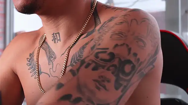 AlphaMasterXxx webcam