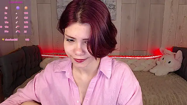 llittle-peachh webcam