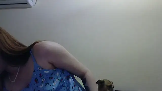 Whisper_Of_Desire webcam