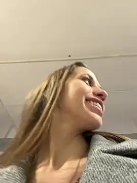 Olivia_Jemison webcam