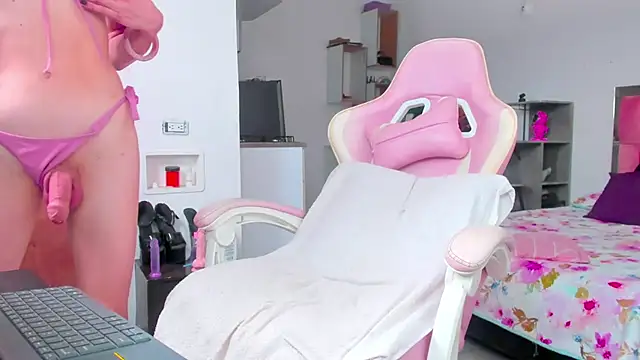 the_queen_aleja webcam