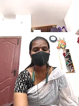 Tamil_Yalini12 webcam