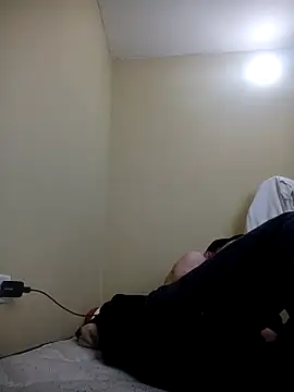 mlo69 (M young) - Show dildo