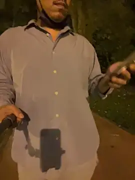 5inder (Ask my age) - 買個玩具＿＿著 任由主人們恣意操控😳