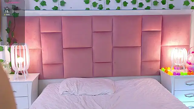 kaily_sweet1 - Kaily_sweet1's free webcam