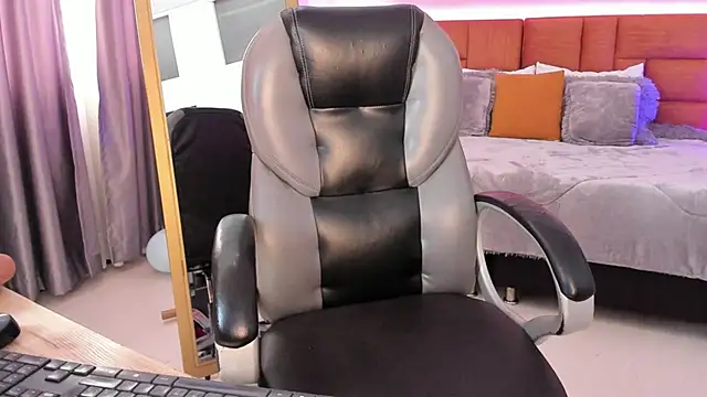 catti_brie - Catti_Brie's free webcam