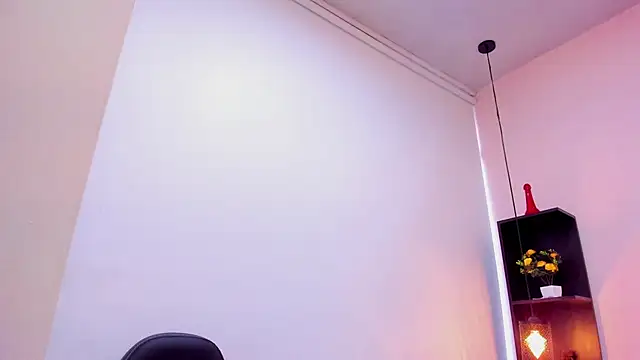 violet_myerrs webcam