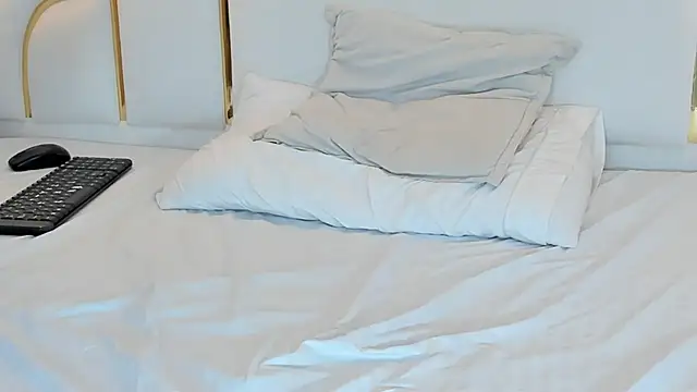 naughtyrose_vc webcam