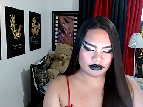 TSbrianaHugeCock webcam