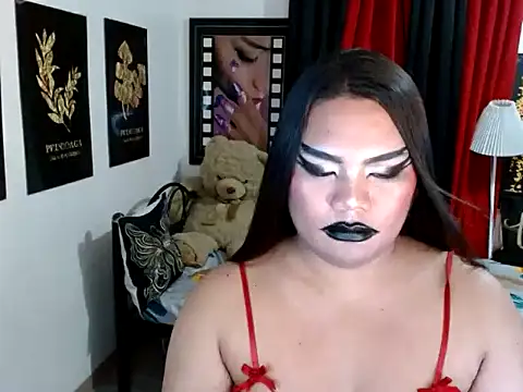 TSbrianaHugeCock webcam