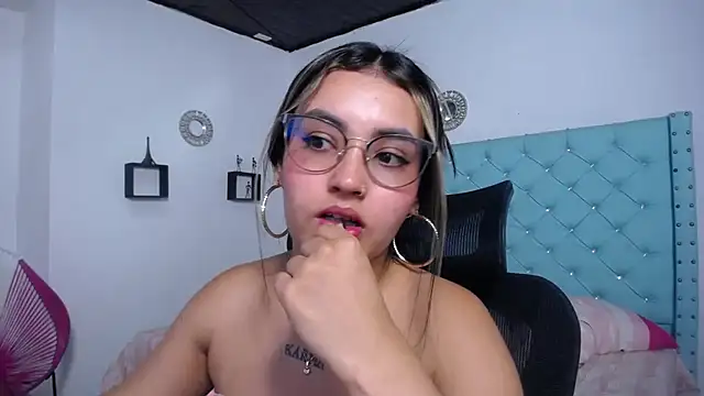 kathe-mills235 webcam