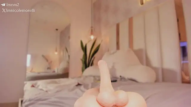 Nicolemorelli2 webcam