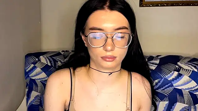 RenataBrought webcam