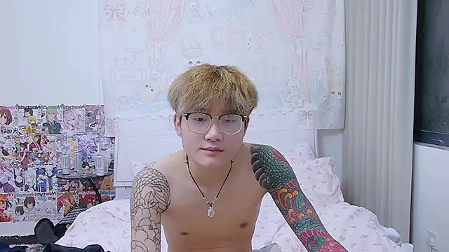 KK-cuteboy webcam