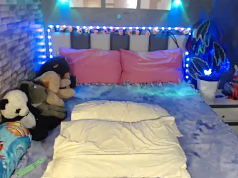 HotNathalie6900 webcam