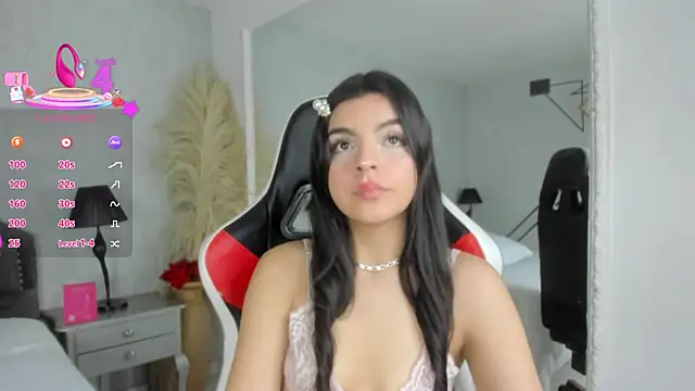 KarelyMitchel webcam