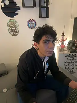 abrilandjulian webcam