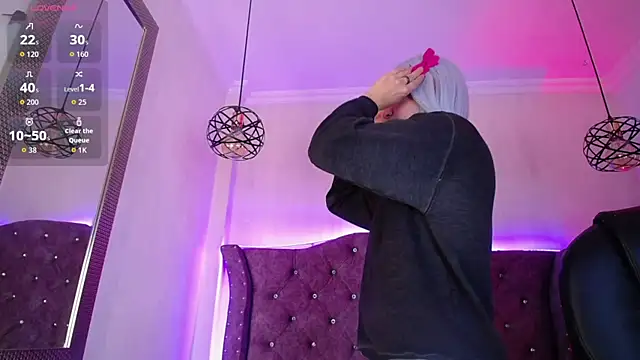 Lizza_Jones's live cam