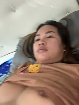 ponthip (Ask my age) - Show my pussy🫦👅