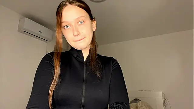 lorymusetti - LoryMusetti's free webcam - UK Sex Cams