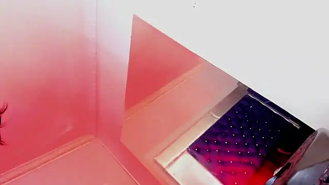 sammybitchx - Sammybitchx's free webcam - UK Sex Cams