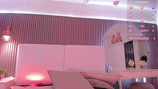 megan-holly - Megan-holly's free webcam - UK Sex Cams