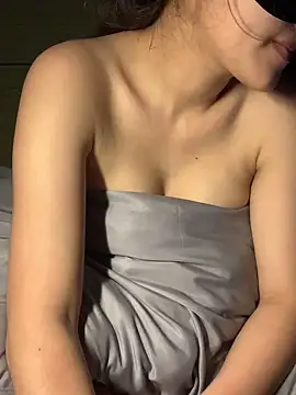 luna_babyyy - Luna_Babyyy's free webcam - UK Sex Cams