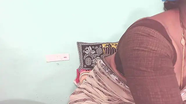 shrutitelugu69 - Shrutitelugu69's free webcam - UK Sex Cams