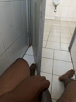 Black-mamba-madingo's live cam