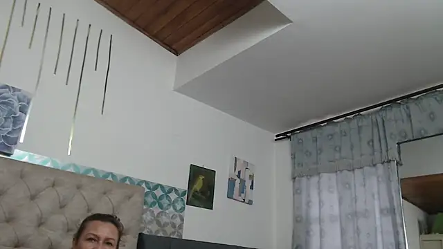 Victoriacoperino webcam