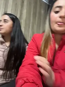 Antonella_Julieta webcam