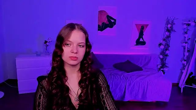 betsykiss (F teen) - do the split