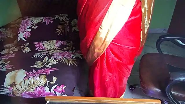 BengaliQueenStar webcam