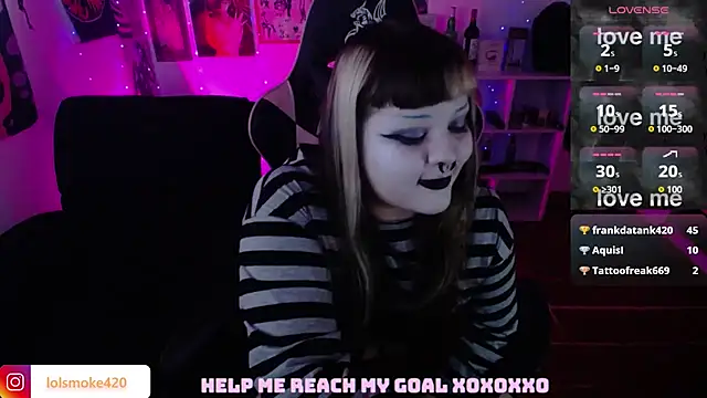 Bdsm_and_fries webcam