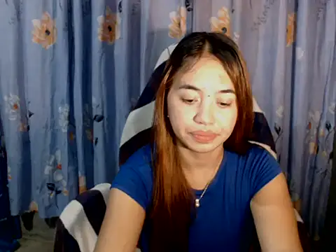 urlover_mae26 live sex cam