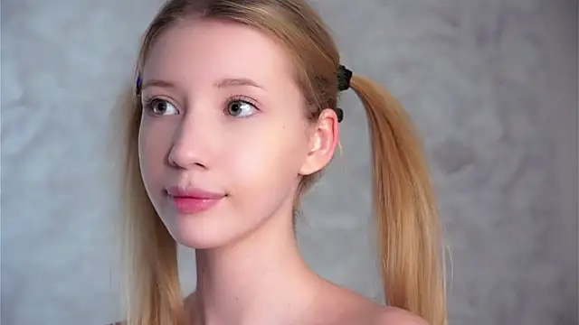 sunnivacovil (F teen) - 🎀Tease with my booty🎀