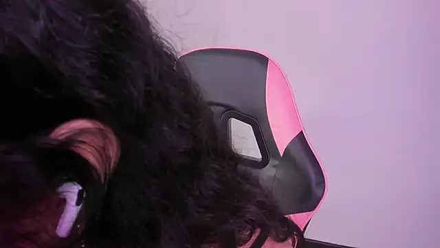 Arianna_Jannes webcam