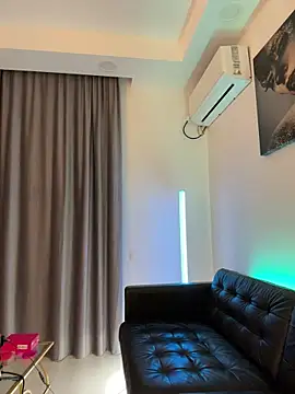 IsabellaEtthan's Stripchat show and profile