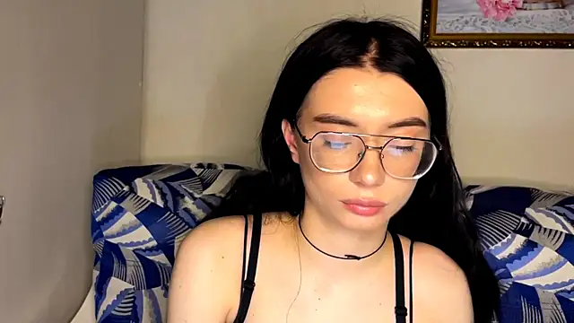 RenataBrought webcam