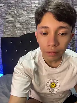 Noah-ledom live sex cam