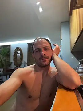 Preview Adventurehotman