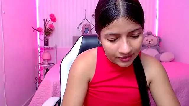 zara_cute - Zara_cute's free webcam - UK Sex Cams