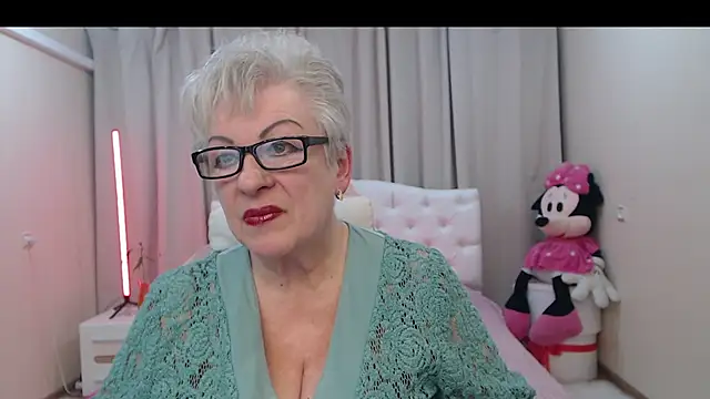 KayleSmoll live sex cam