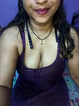 Webcam Model (Sexy_Mona_Bhabhi)  is live.Free join now!