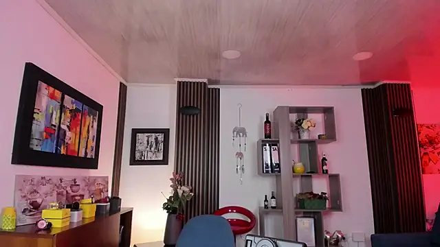 ValentinaNoir webcam